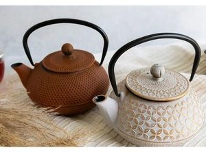 Carmien Cast Iron Teapots